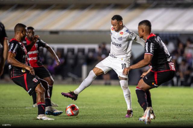 开云下载网址-重返首秀踢45分钟 内马尔没进球 桑托斯1球平对手