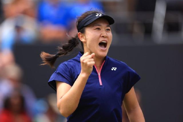 开云体育-张奔斗：朱琳首入草地四强，发球接发球成关键