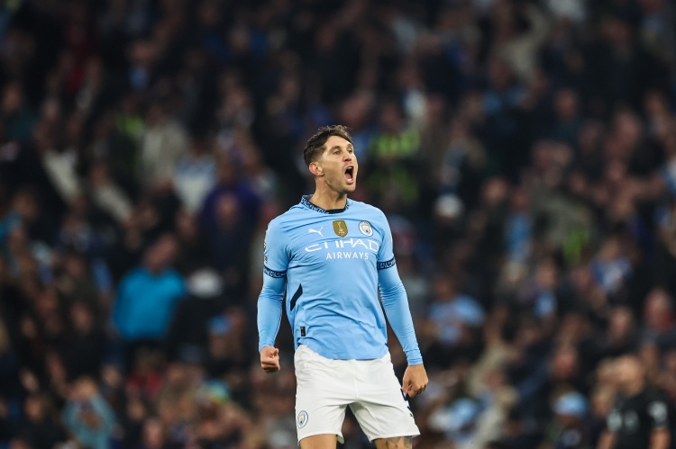 开云在线直播-法尔克：斯通斯并不是拜仁今夏中后卫引援的首选，但会关注