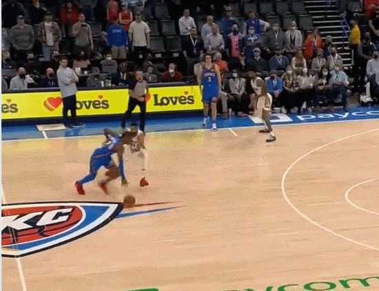 NBA近25年最远绝杀！格雷厄姆天外飞仙荡气回肠