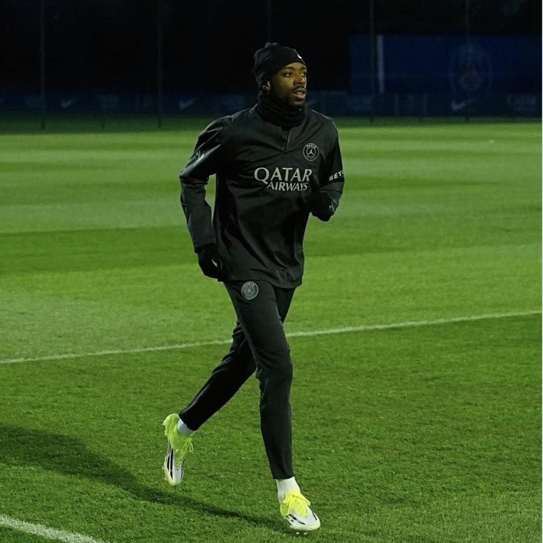 kaiyun-队报：登贝莱训练中出现腿部不适，对阵摩纳哥能否出场成疑